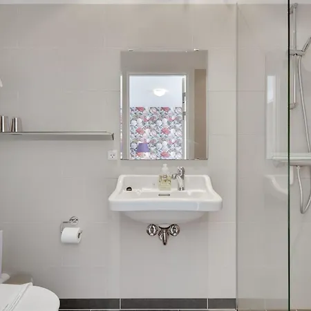 Lenke - 100m From The Sea By Interhome Apartment Boto By